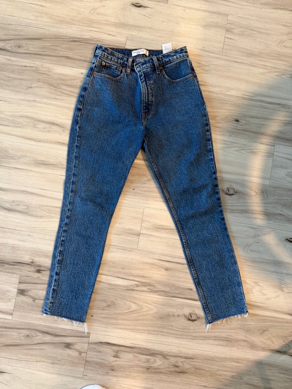 Abercrombie & Fitch Women's Skinny Jeans — Dark Blue Denim